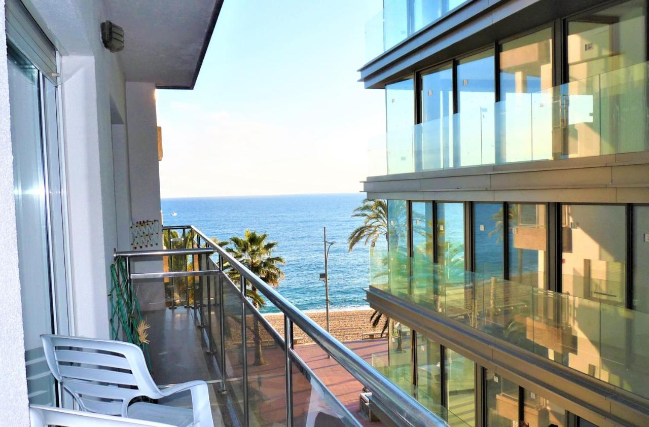 Apartaments Tropic Lloret de Mar Bagian luar foto