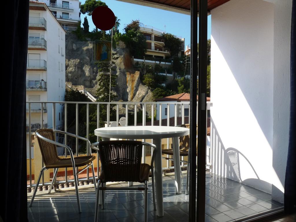 Apartaments Tropic Lloret de Mar Ruang foto