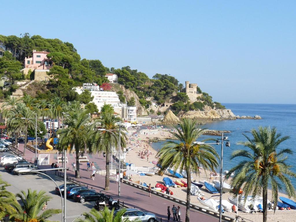 Apartaments Tropic Lloret de Mar Ruang foto