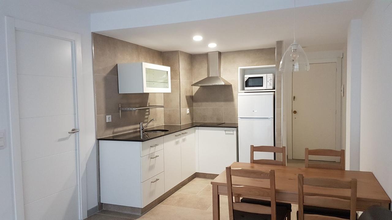 Apartaments Tropic Lloret de Mar Bagian luar foto