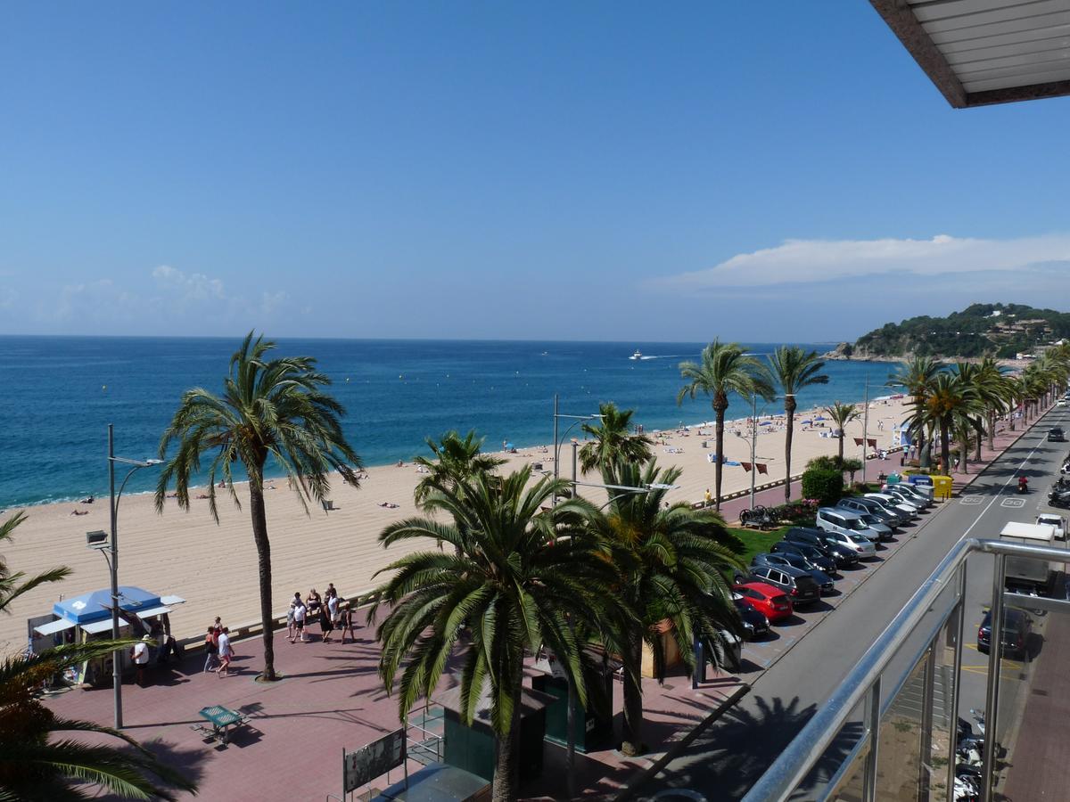 Apartaments Tropic Lloret de Mar Bagian luar foto