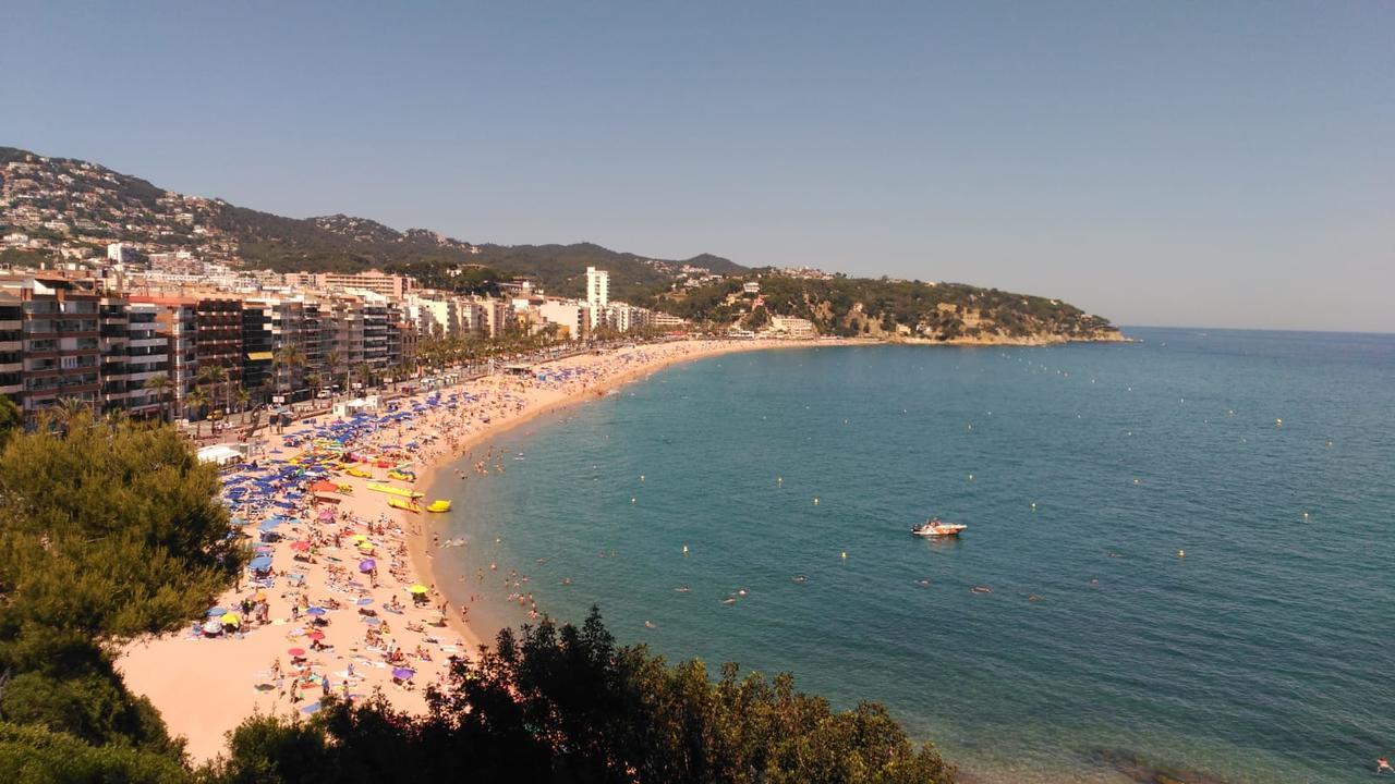 Apartaments Tropic Lloret de Mar Bagian luar foto